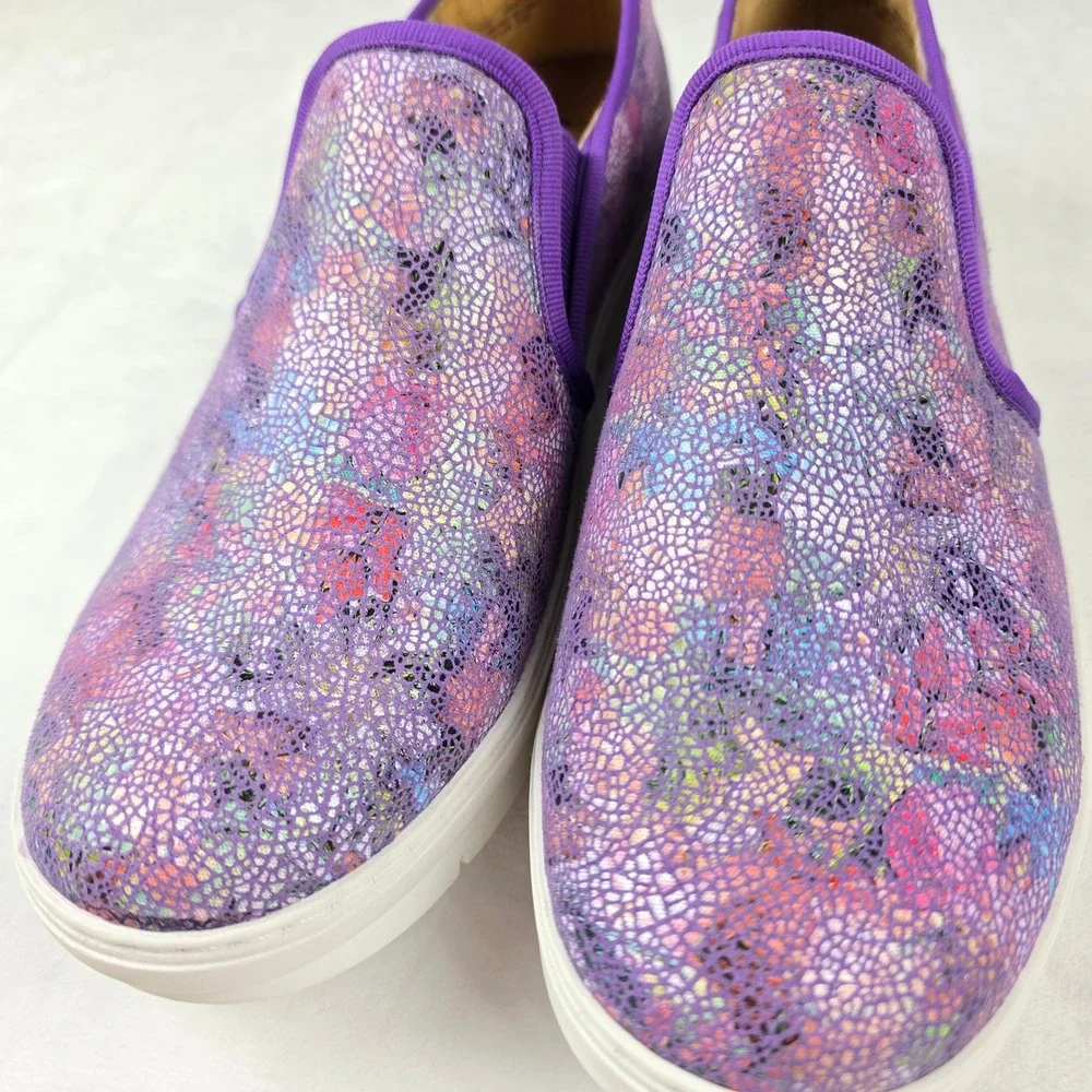 Nurse Mates Adela Slip On Shoes Womens 10M Purple Floral Print Pillowtop Comfort
